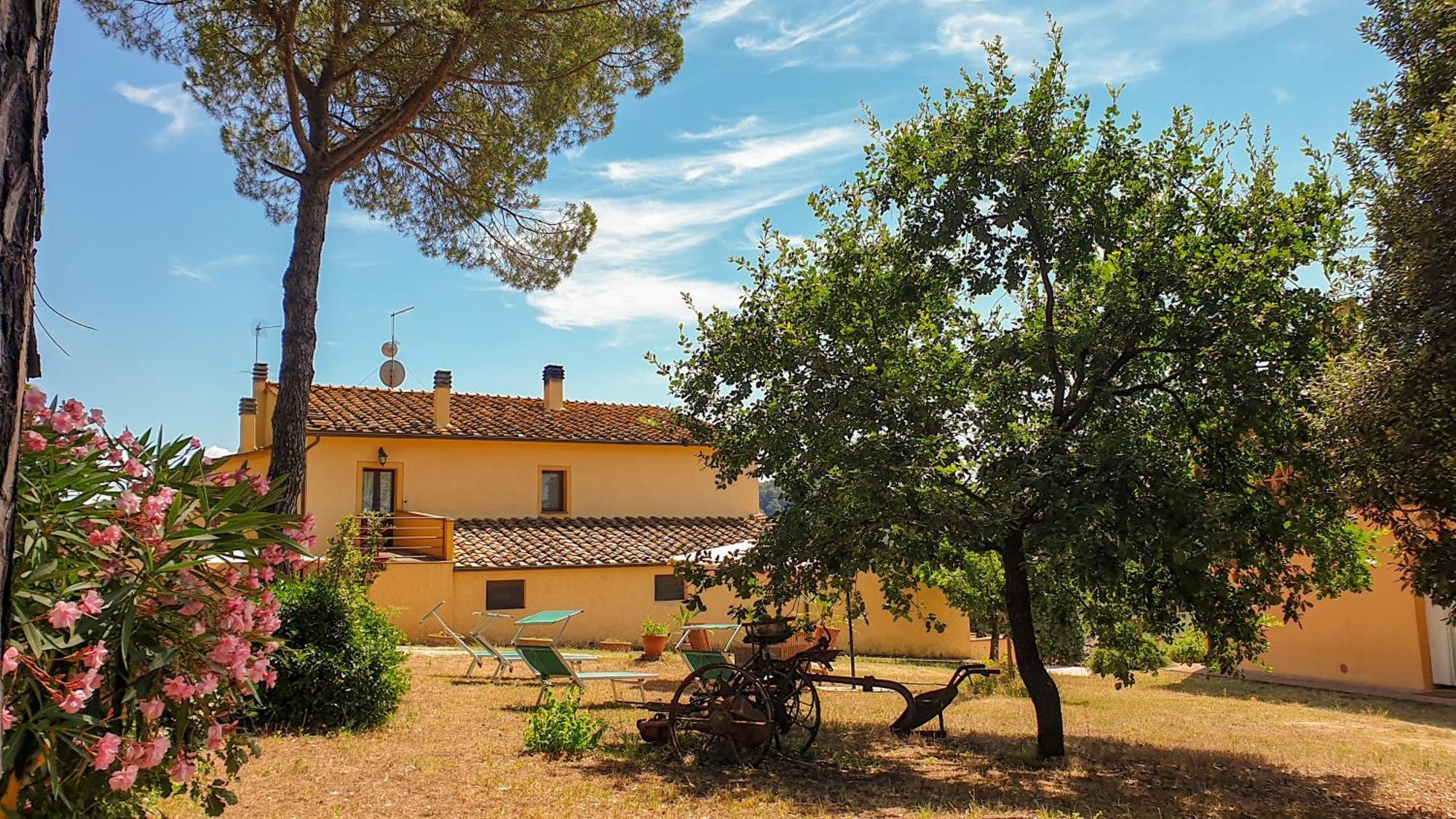 Agriturismo Podere Le Tombe Guest House Palaia Room photo